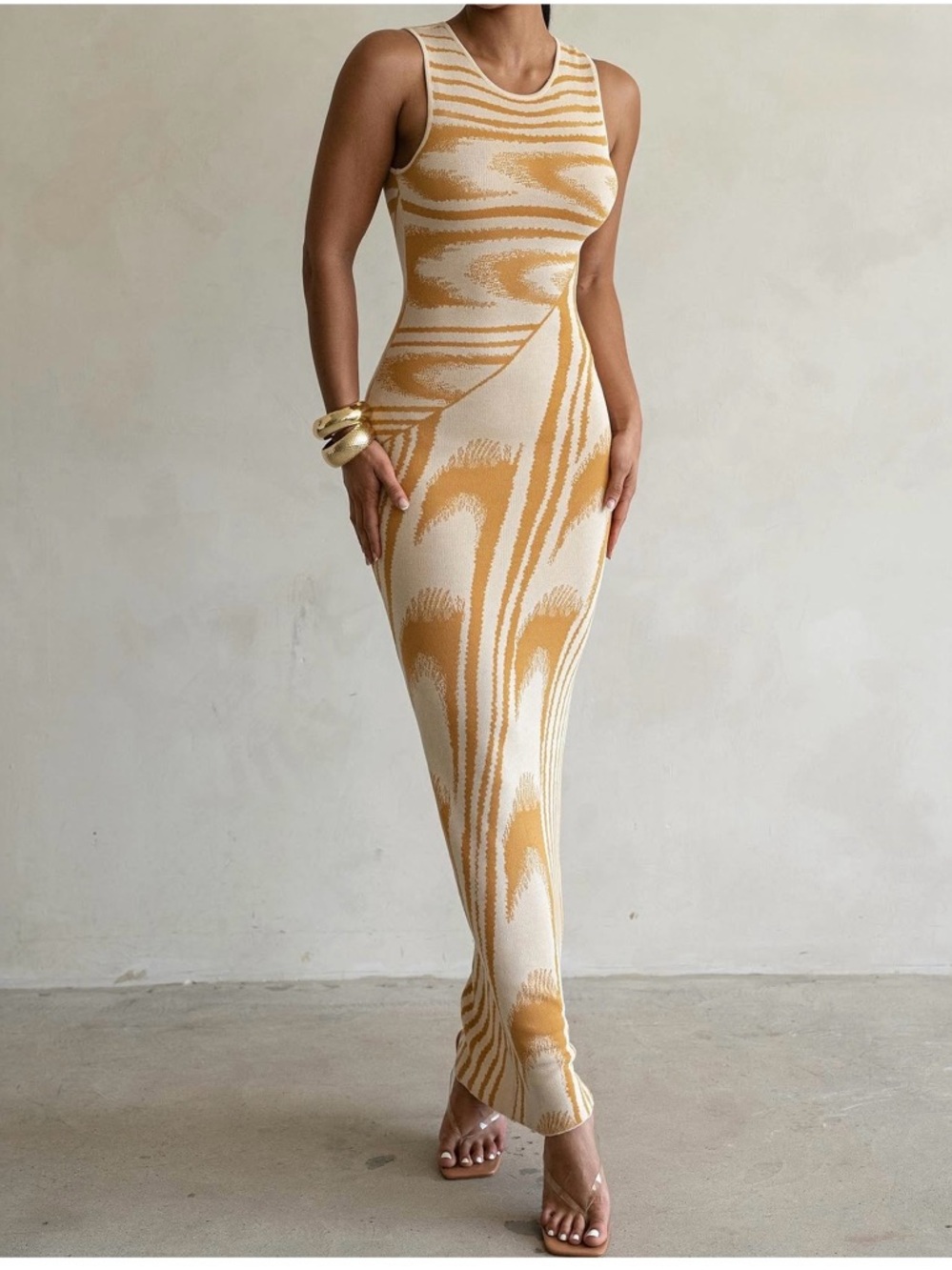 Jluxlabel Chasing Dawn Maxi
Dress Size Small